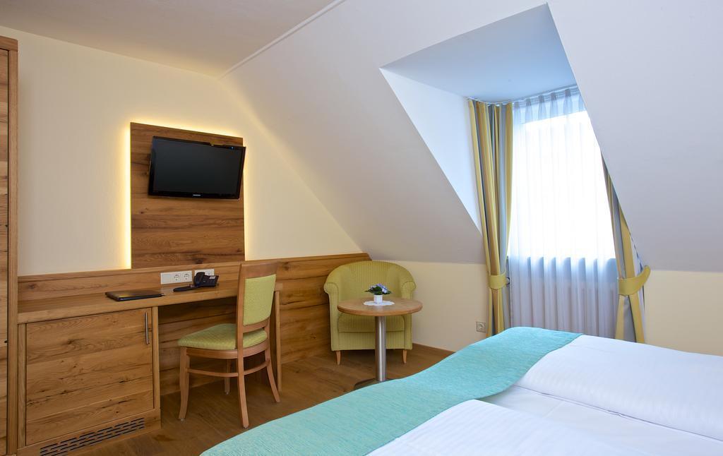 Hotel Am Schlossberg Erding Extérieur photo